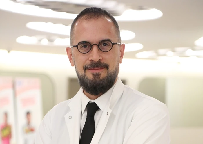SES BOZUKLUĞU SES ESTETİĞİYLE TEDAVİ EDİLİYOR
