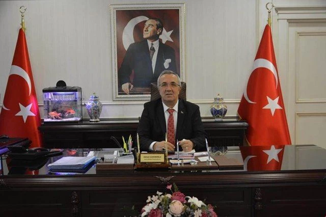 Sancaktepe Kaymakamı Adnan Çakıroğlu’nun 15 Temmuz Şehitlerini Anma, Demokrasi ve Milli Birlik Günü Mesajı