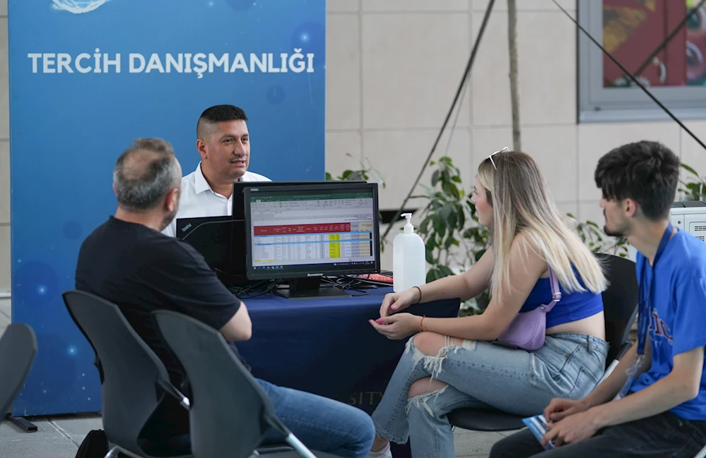 HALİÇ ÜNİVERSİTESİ’NİN TERCİH VE TANITIM GÜNLERİ BAŞLADI